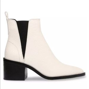 Steve Madden Chelsea Booties